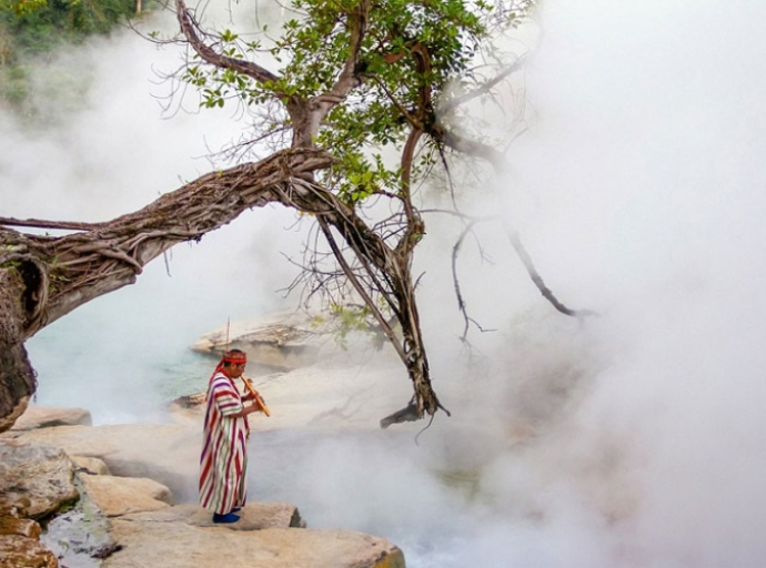 Legendarna &quot;rijeka koja ključa&quot; u peruanskoj prašumi (FOTO)  