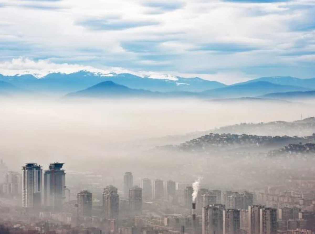 Ide nova zima i stari problem: Zagađenost zraka u većim bh. gradovima