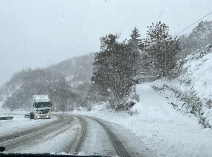 Jutros izmjereno minus 8: Evo u kojim dijelovima BiH se očekuje obilniji snijeg