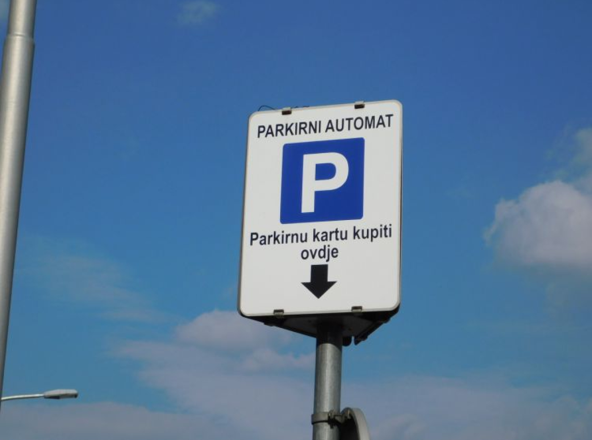 Novi način plaćanja najvećeg parkinga u centru Banjaluke