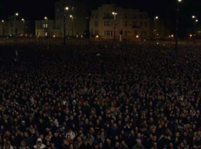 Veliki protest protiv Orbana u Budimpešti