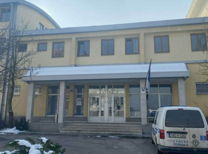 Štiti li Sud u Istočnom Sarajevu nasilnika – policajca? Prepolovljena prvobitna kazna
