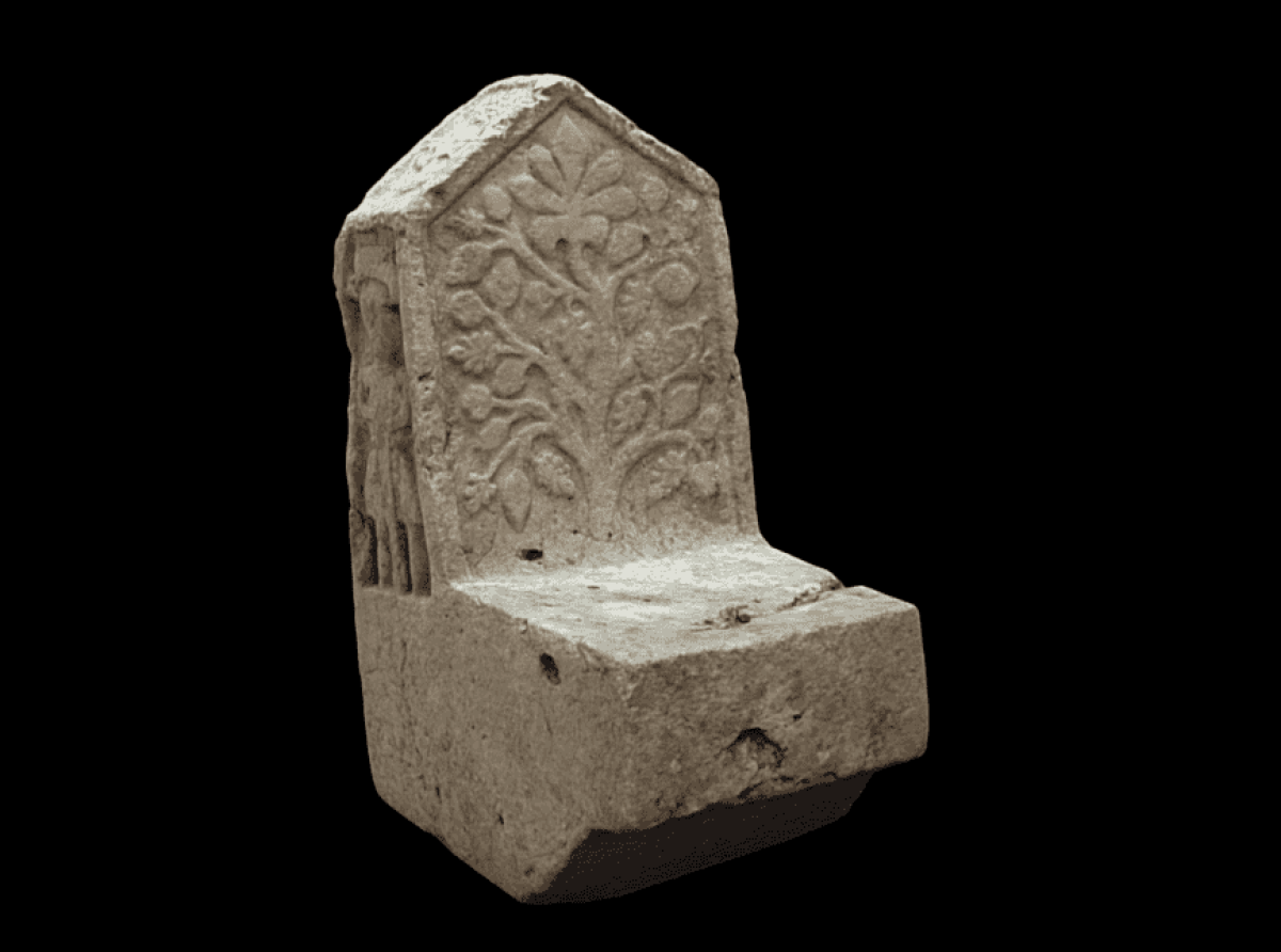 Vladarski tron Jelene Grube – kamena stolica iz Zemaljskog muzeja
