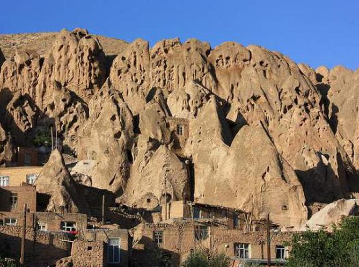 Kandovan, ”Kameno selo” u Iranu (FOTO)