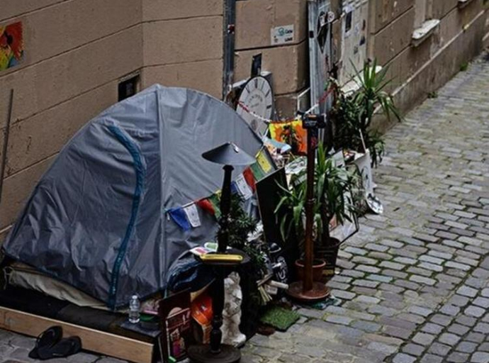 Francuska iseljava beskućnike uoči Olimpijade: Obećani im smještaji, pa iznevjereni