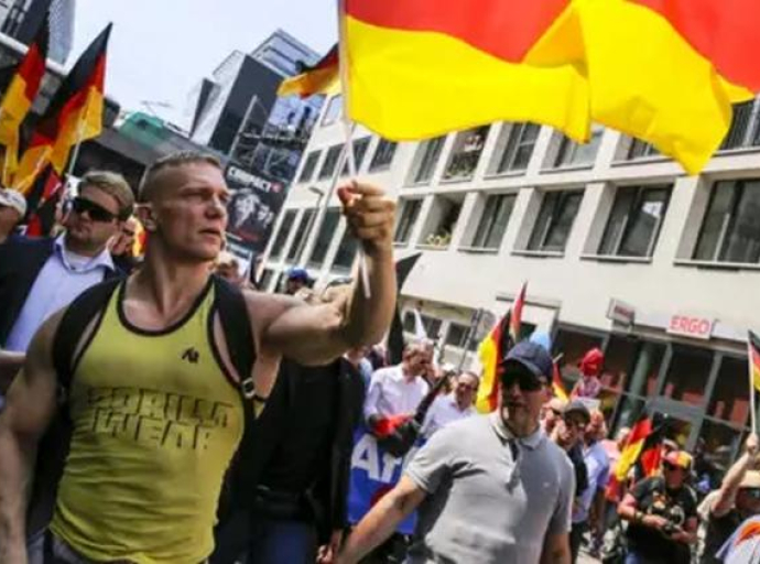 Njemačka: Zabranjen rad vodećeg glasila desnice