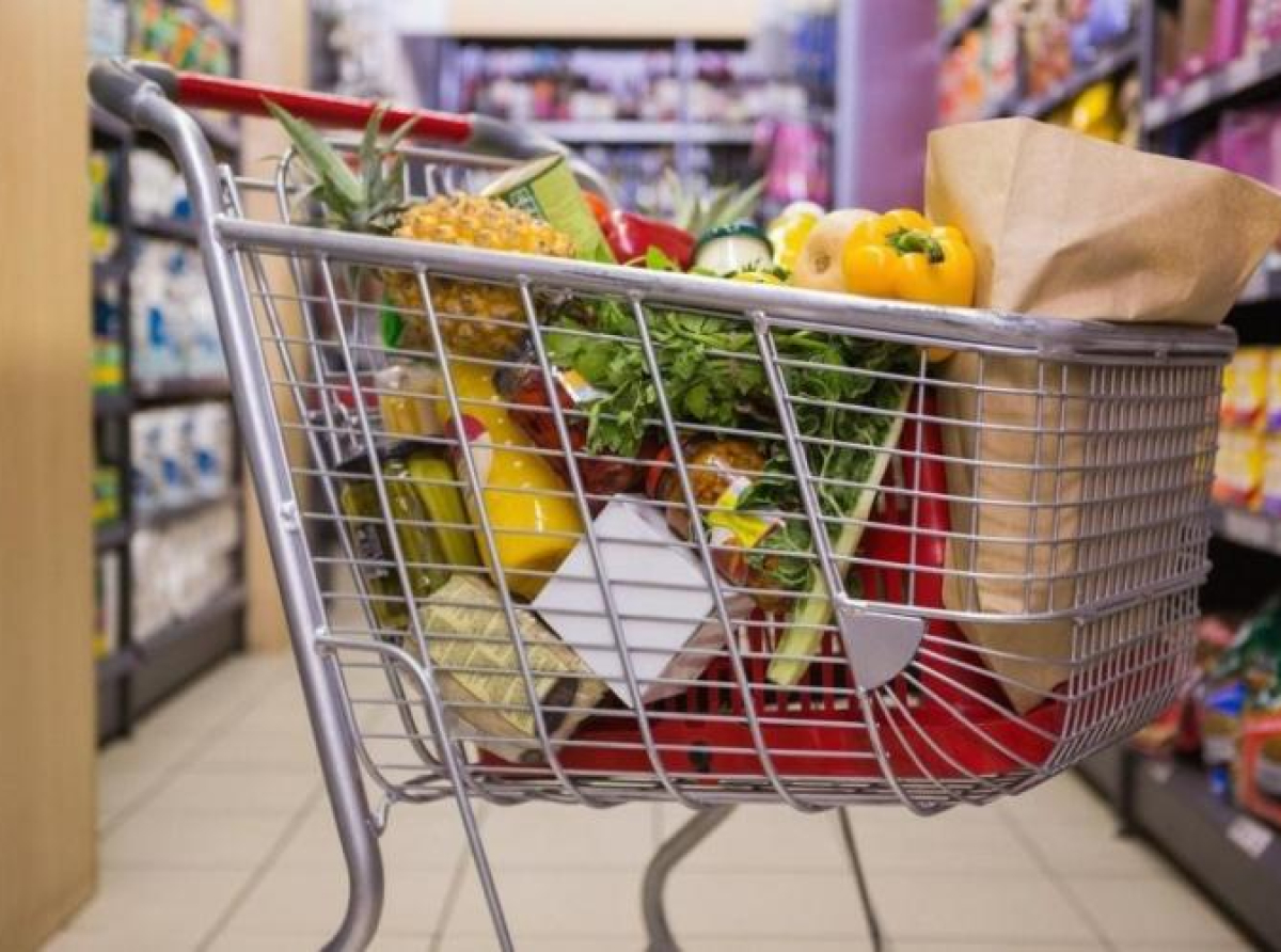 Prosječnom platom u BiH ne može se pokriti ni pola potrošačke korpe