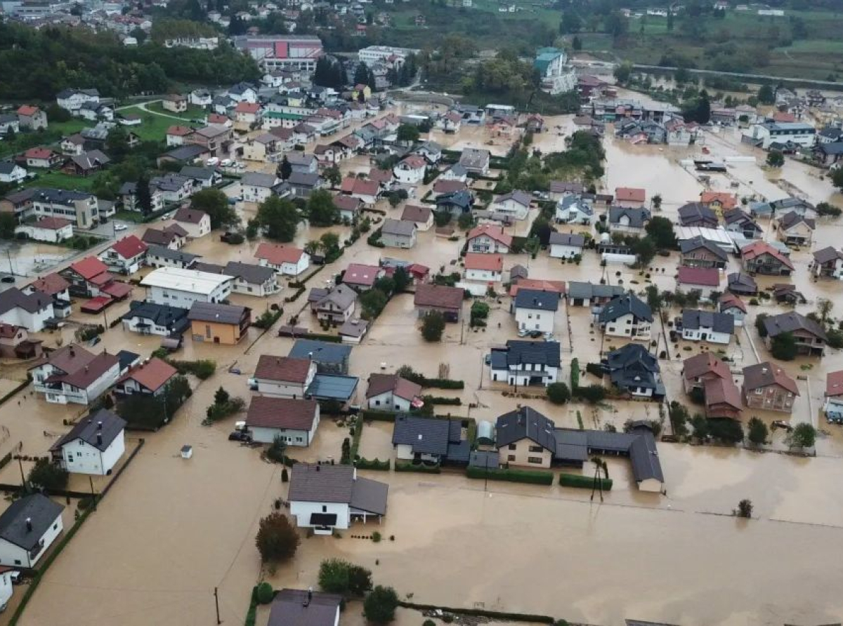 Stanovnici Fojnice prepušteni sami sebi nakon poplava: Deponije otpada prijete zdravlju