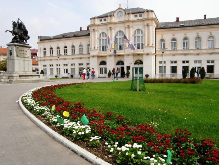 gradska uprava bijeljina foto grad bijeljina