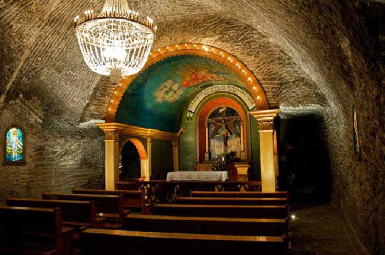 Podzemna Katedrala od Soli5