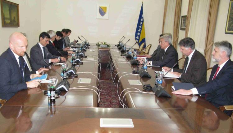 Dzaferovic ambasadori