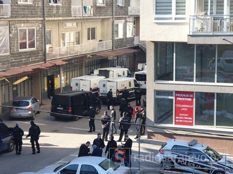 policija stup migranti2
