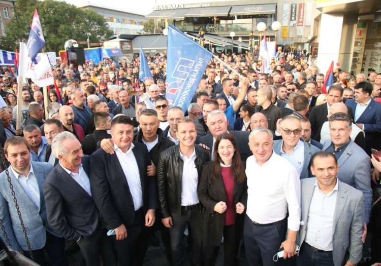 Opozicija protest bbg