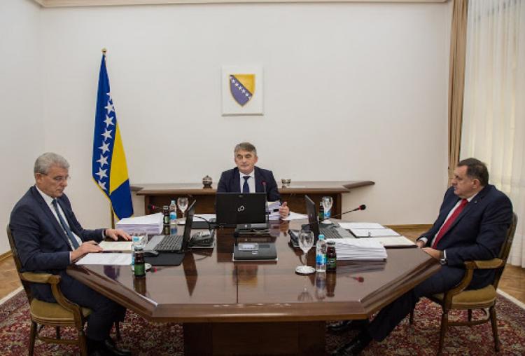 Predsjednisvo BiH Dodik bb