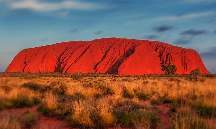 Uluru pixabay