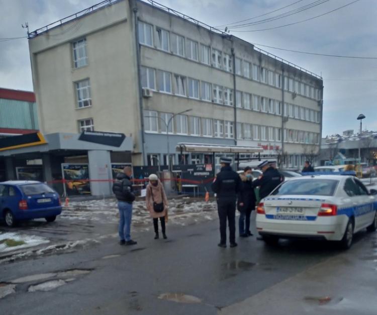 autopraonica zatvaranje
