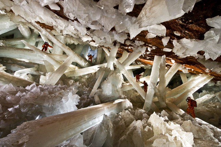 Cueva de los Cristales 