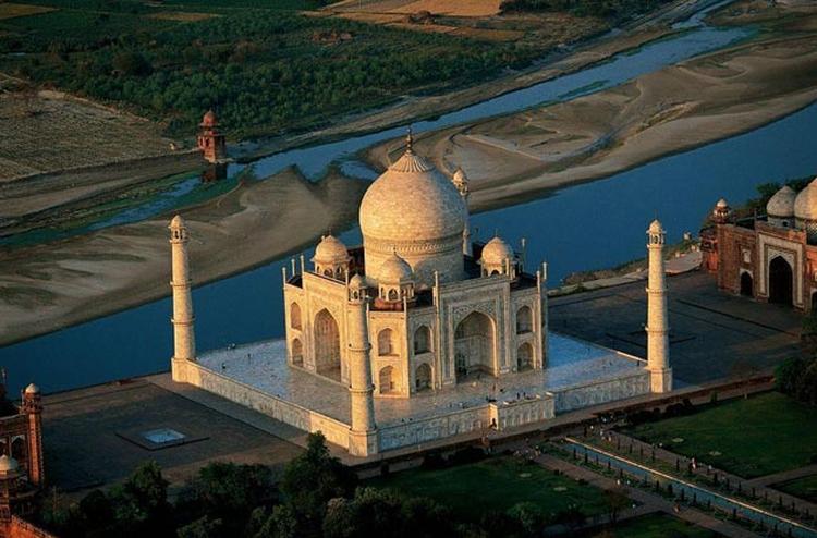 Taj Mahal1