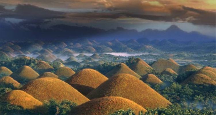 the chocolate hills phillipines