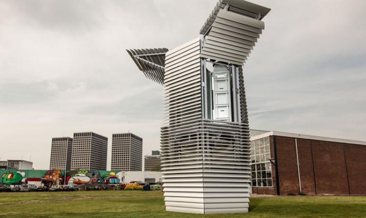 Smog Free Tower 1