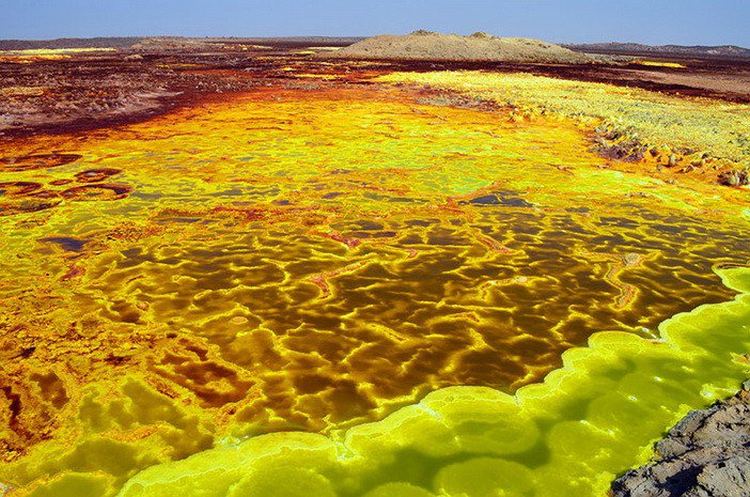 danakil depression acidic 702x465