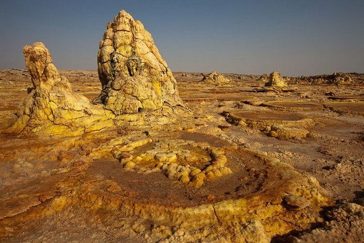 danakil depression landscape1 702x468